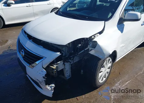 2013 Nissan Versa 1.6 Sv from USA, damaged, VIN 3N1CN7AP8DL860114